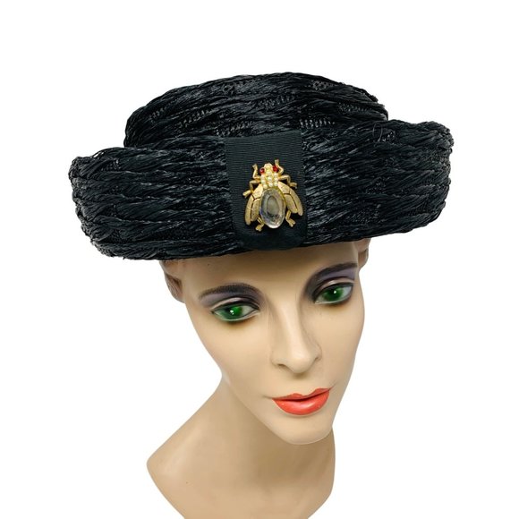 Vintage 1950s Round Black Straw Hat Rhinestone Fly Detail Styled by Phipps main image 6
